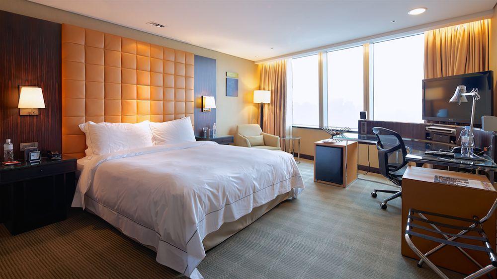 The Landis Taichung Hotel Exterior foto A room at the hotel